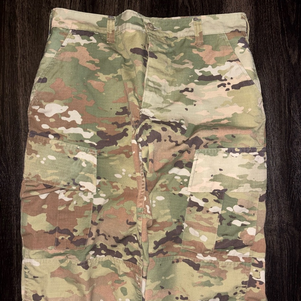 US Army Combat Trouser USGI Issued Multicam Ripstop Cargo Pants Medium Short - Picture 2 of 6